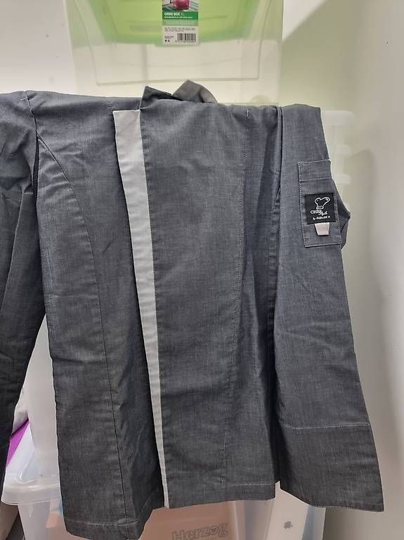 Jacken: Kochjacken – Gebraucht aus Oetwil am See von val_sbf2 3