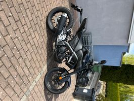 Yamaha MT-125 (2023) – 5'100 km, schwarz