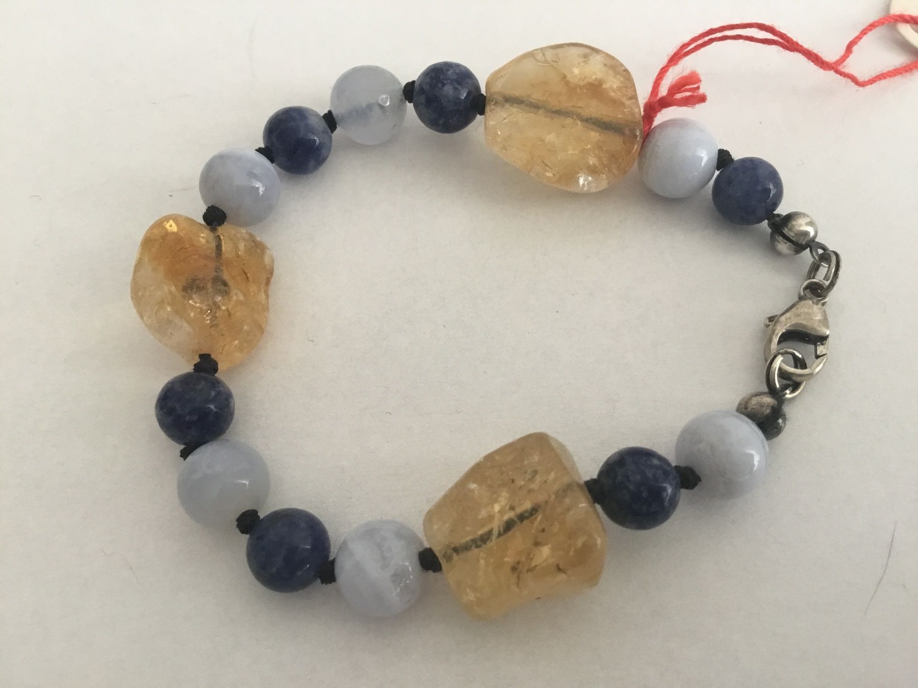 Armbänder & -reifen: Armband Citrin-Lapislazuli-Chalcedon mit Karabiner – Neu und originalverpackt aus Doppleschwand von Fortuna5859 1