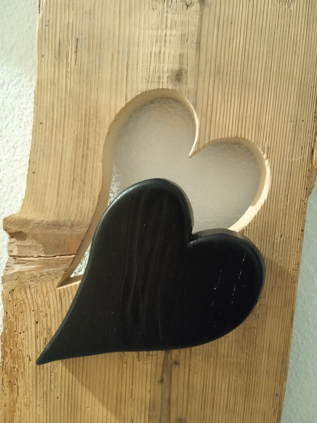 Articoli in legno: Altholzbrett mit Herz 1 – Nuovo e nell'imballaggio originale da Widnau venduto da ForViolin 1