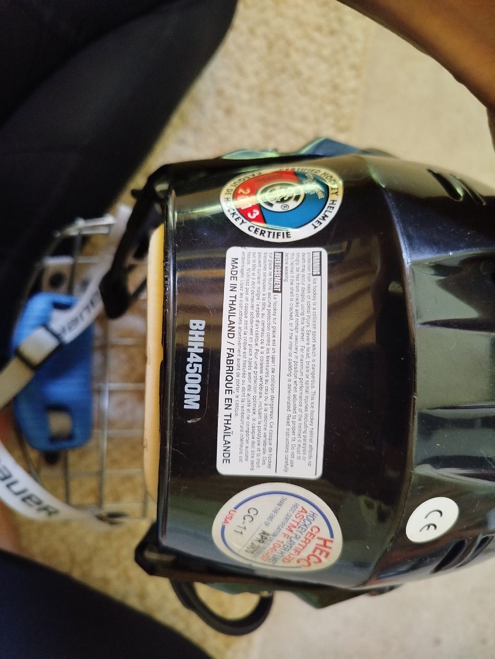 Bauer Casques: Casque hockey Bauer – D'occasion à Leytron par chloe20811 2