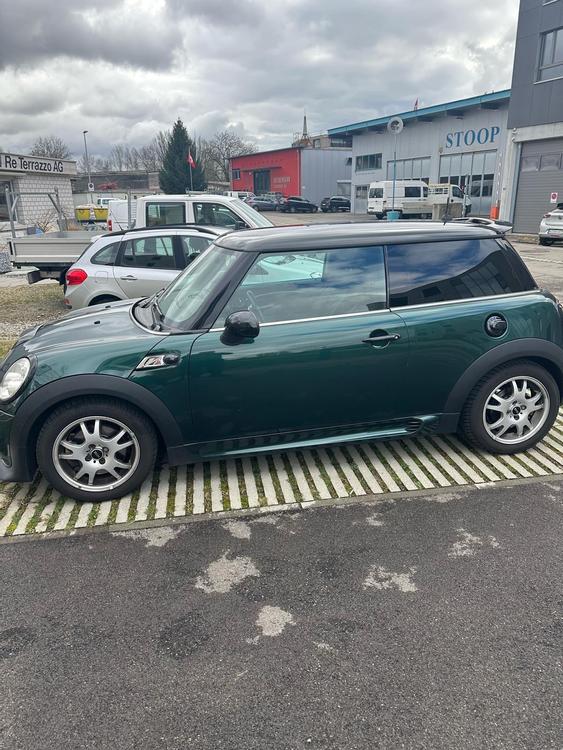 ** Mini Cooper S (R56) 174PS grün **