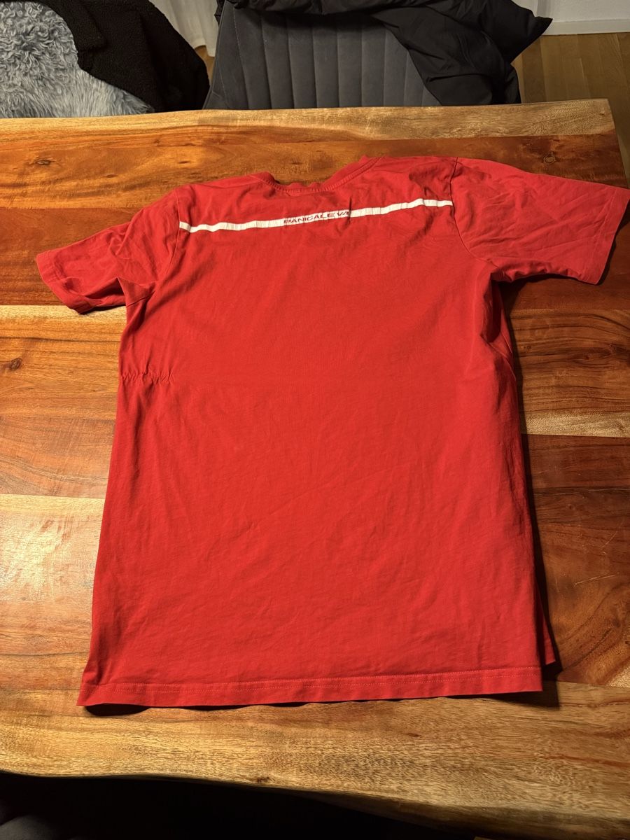 T-shirt: Ducati Panigale V4 T-Shirt – Usato da Niederbipp venduto da Tiffany1771 1