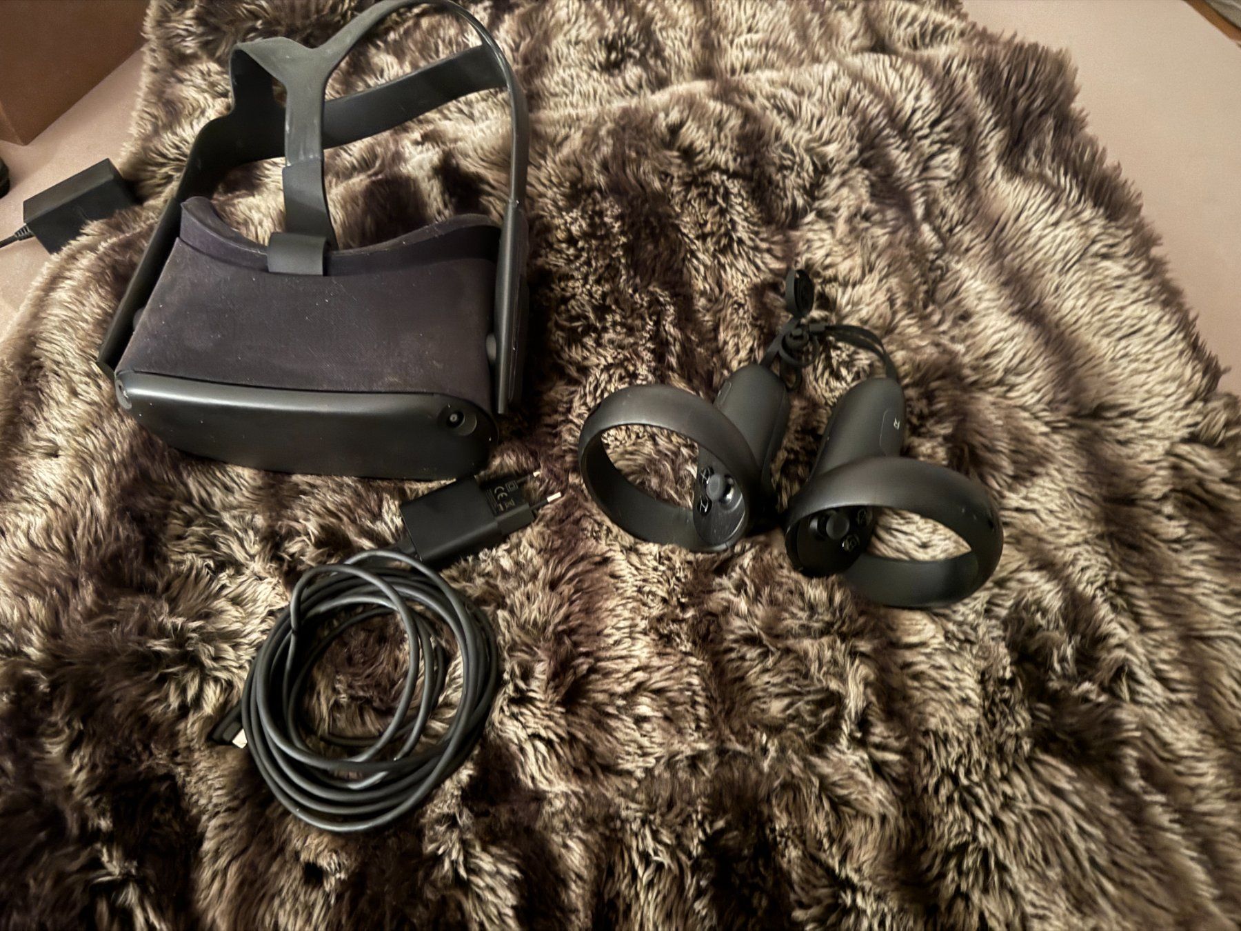 Meta VR Brille: Meta Quest 1 (128GB) VR-Brille – Gebraucht aus Zug von wel_77rr 2