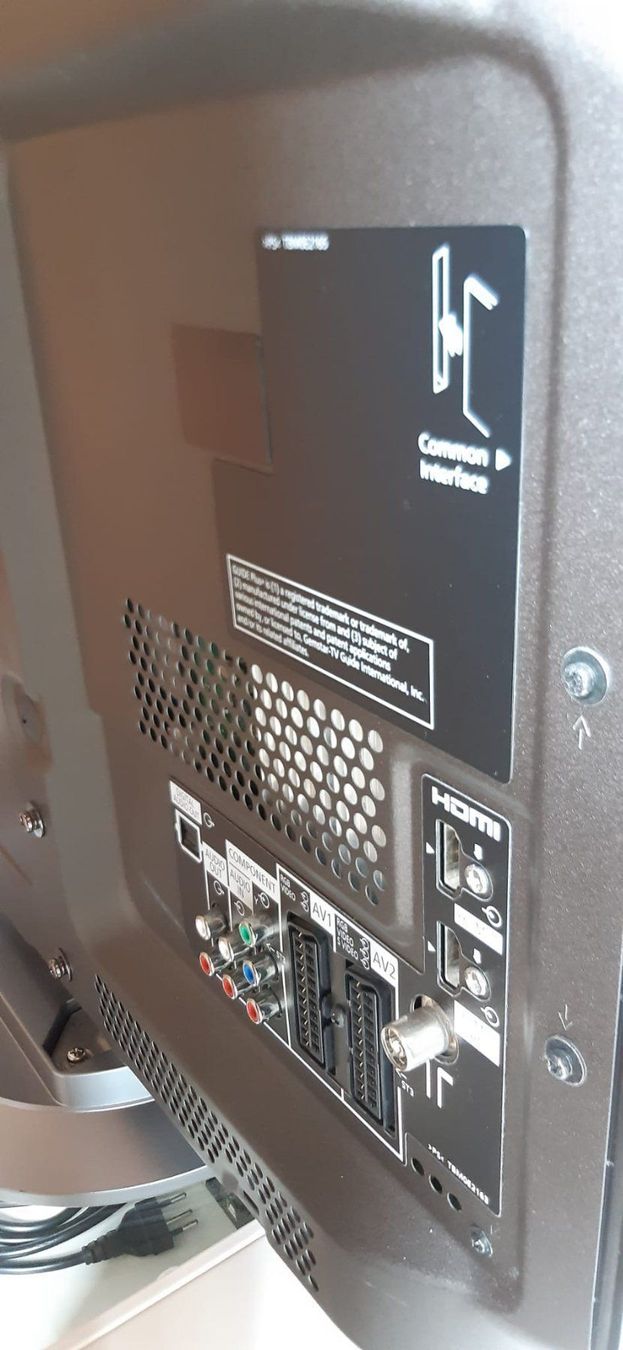 Panasonic Televisori: Plasma Fernseher  Bildschirm Panasonic – Usato da Turbenthal venduto da tirare 4