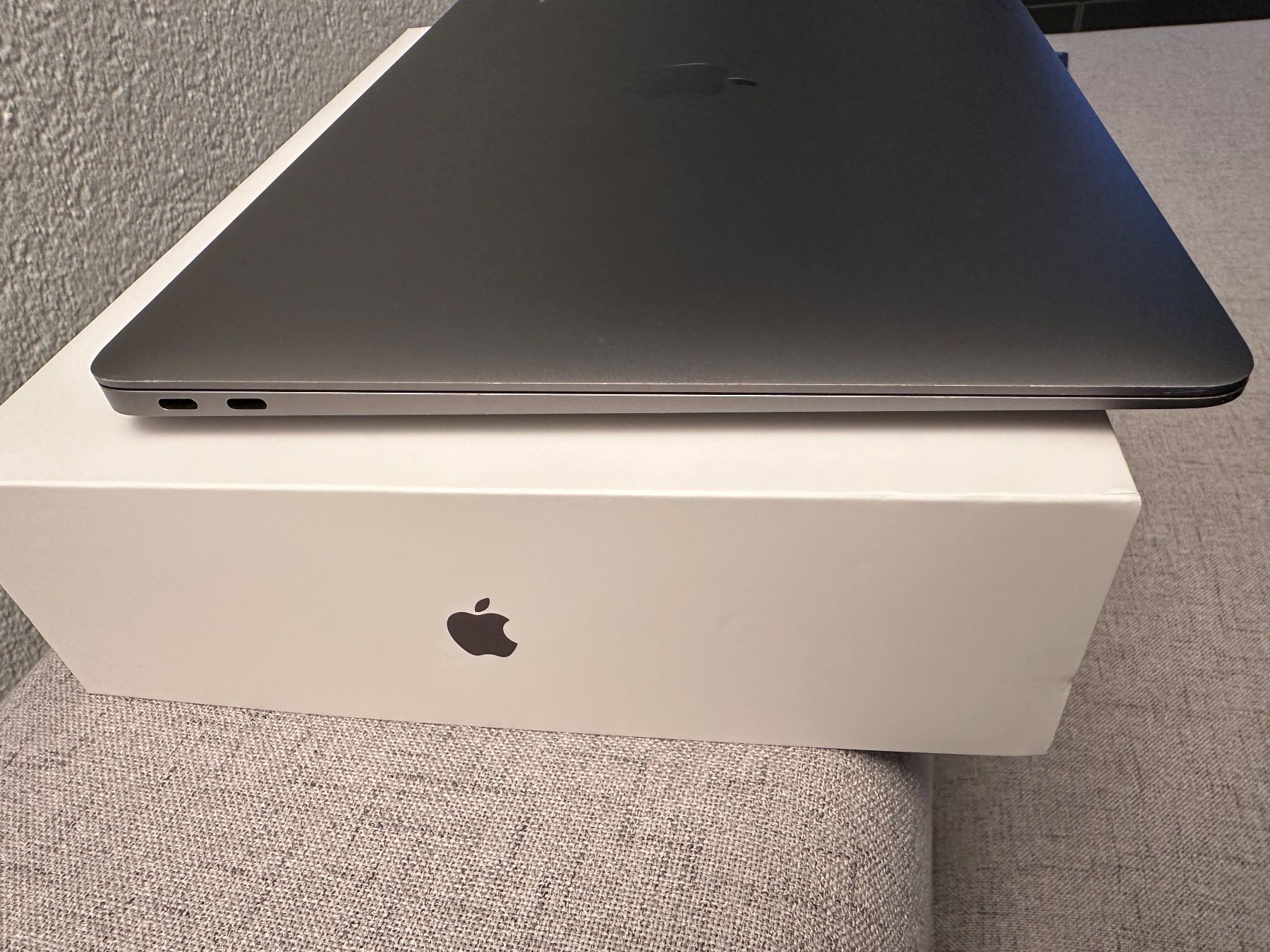 Apple Notebooks: Apple MacBook Air M1 / 16 GB RAM / 256 SSD – Gebraucht aus Langenthal von beli-1980 2