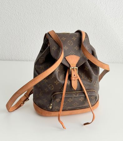 Louis Vuitton Montsouris MM