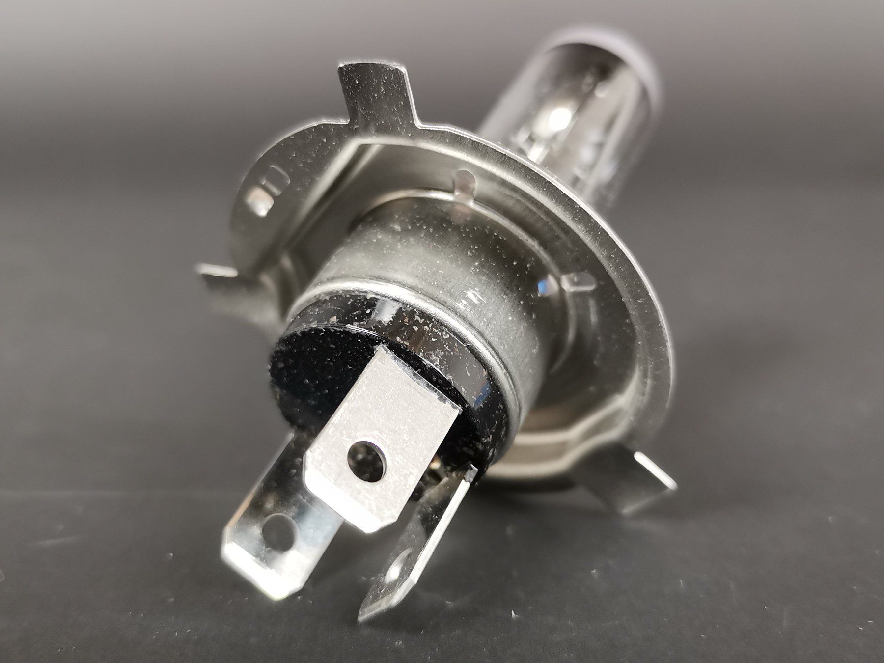Fari: OSRAM Halogen Bilux H 4 Birne 12 Volt – Usato da Schaffhausen venduto da Restwert_SH 7