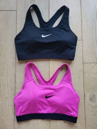 Set von 2 Nike Sport Tops (BHs) Pink Schwarz Grösse S