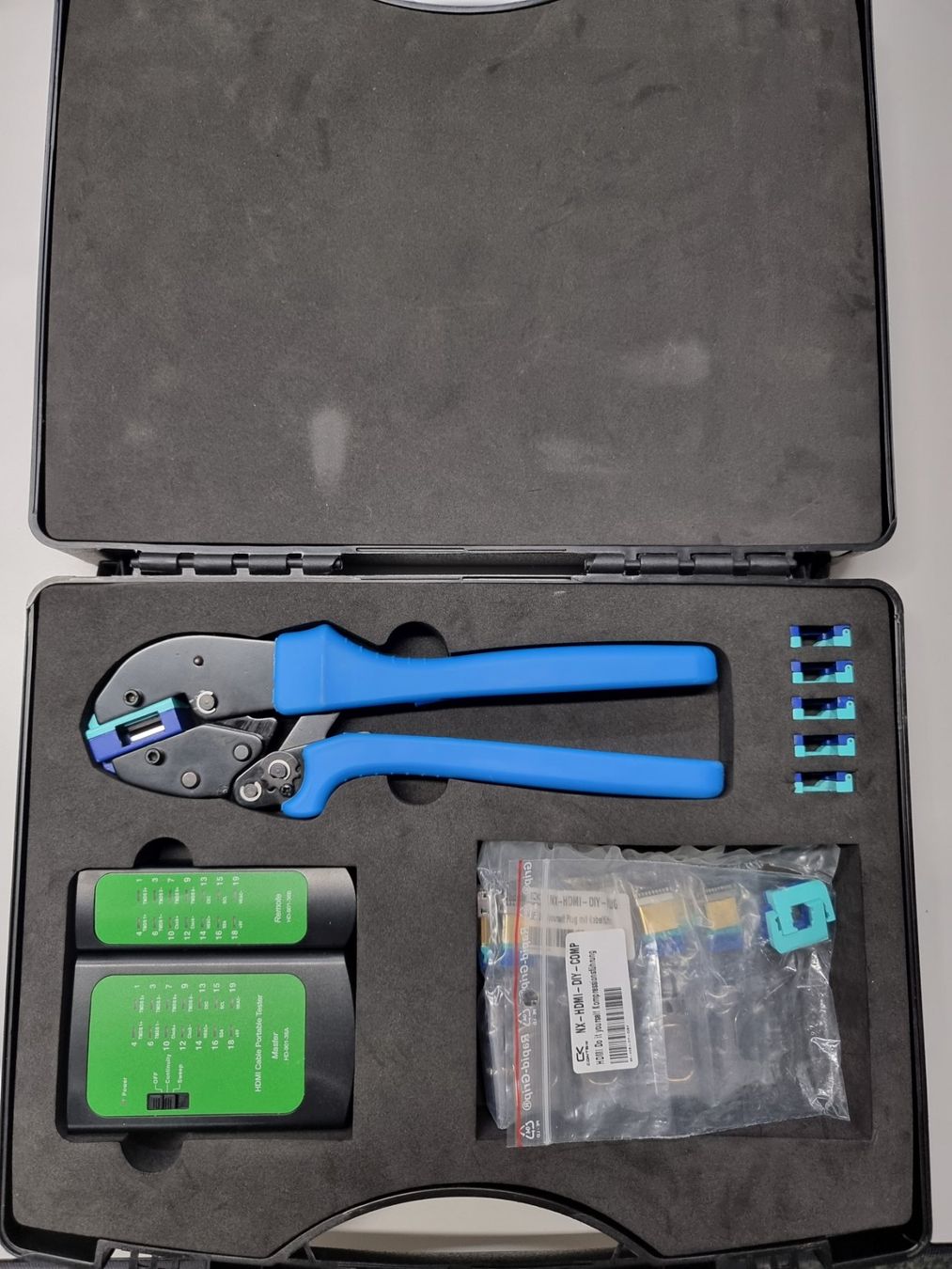 Tous les outils: Contrik NX-DIY-HDMICASE – D'occasion à Chur par EP_bernhard