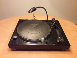 Plattenspieler schwarz Marke Lenco Turntable L 3802