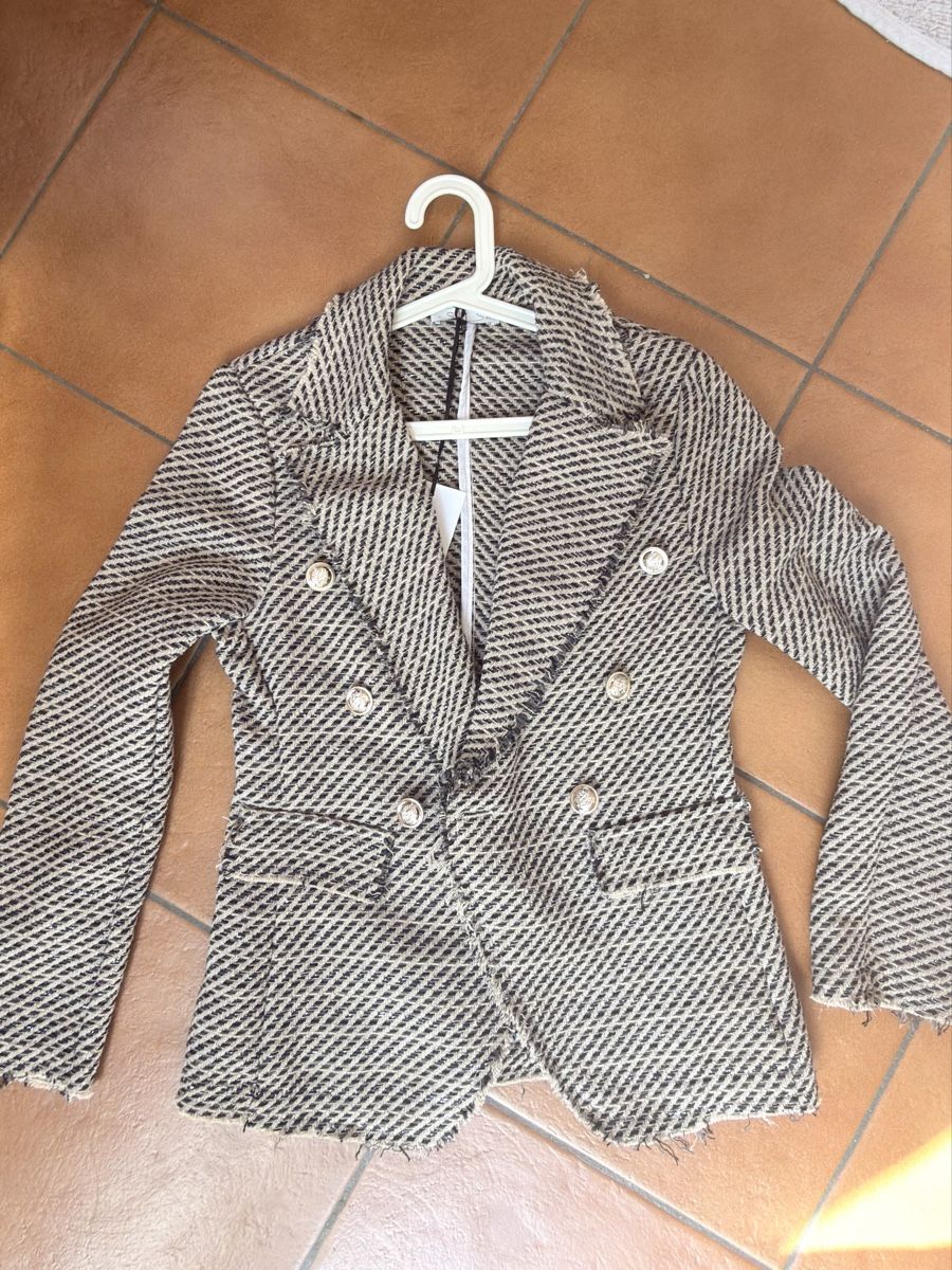 Giacche: Bellissimo Blazer 💫 – Nuovo e nell'imballaggio originale da Bellinzona venduto da bul_mvy5 8