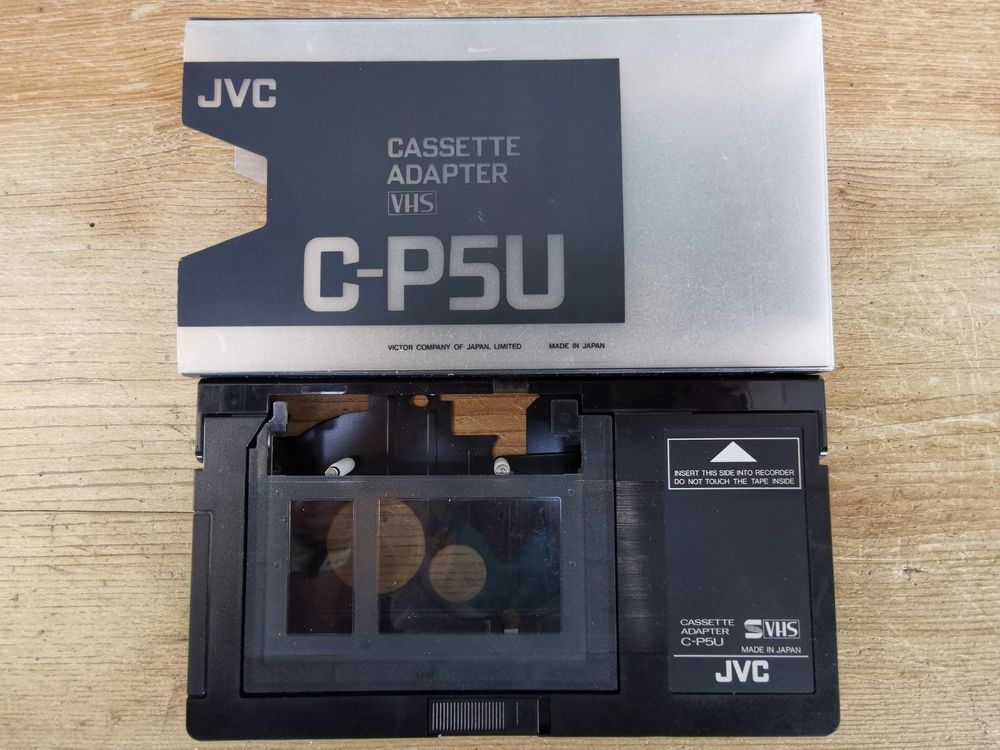 JVC Cassette Adapter VHS CP5U Kaufen auf Ricardo