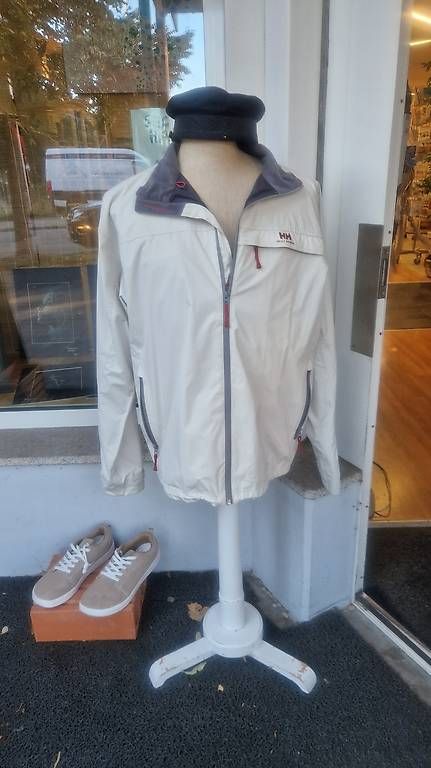 Vestes: Helly Hansen - Jacke – D'occasion à Biglen par adrian017 2