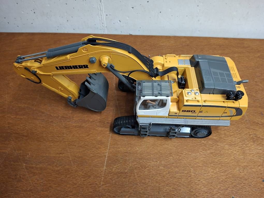 Siku RC Kits de montage: Siku Control Bagger – D'occasion à Niederbipp par Tnidi