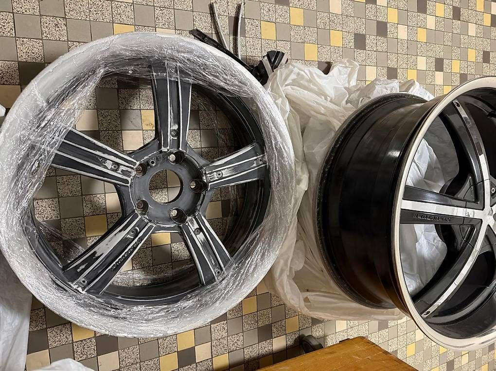 Cerchioni: 22 zoll alufelgen  – Usato da Basel venduto da Geboten 3