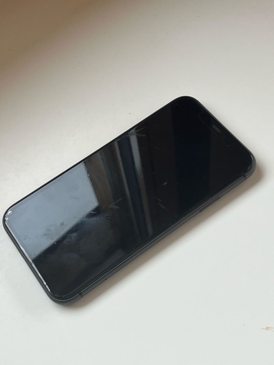 Apple Telefoni cellulari / Smartphones: Apple iPhone 11 – Usato da Herisau venduto da hxnnx.f14 1