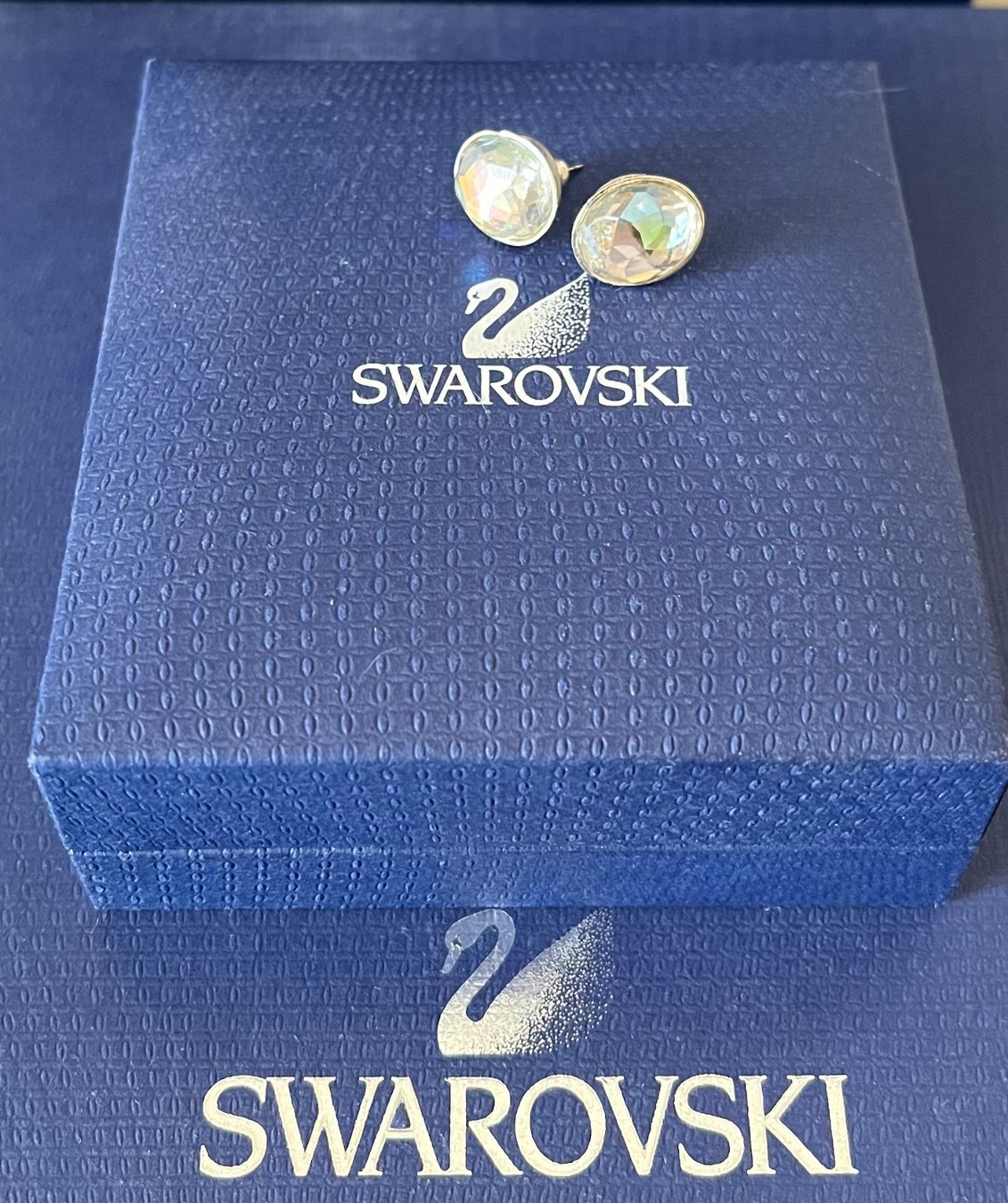 Swarovski Orecchini pendenti & Orecchini a lobo: Swarovski Ohrringe neu und original – Nuovo (secondo la descrizione) da Kirchleerau venduto da Piroska05 4