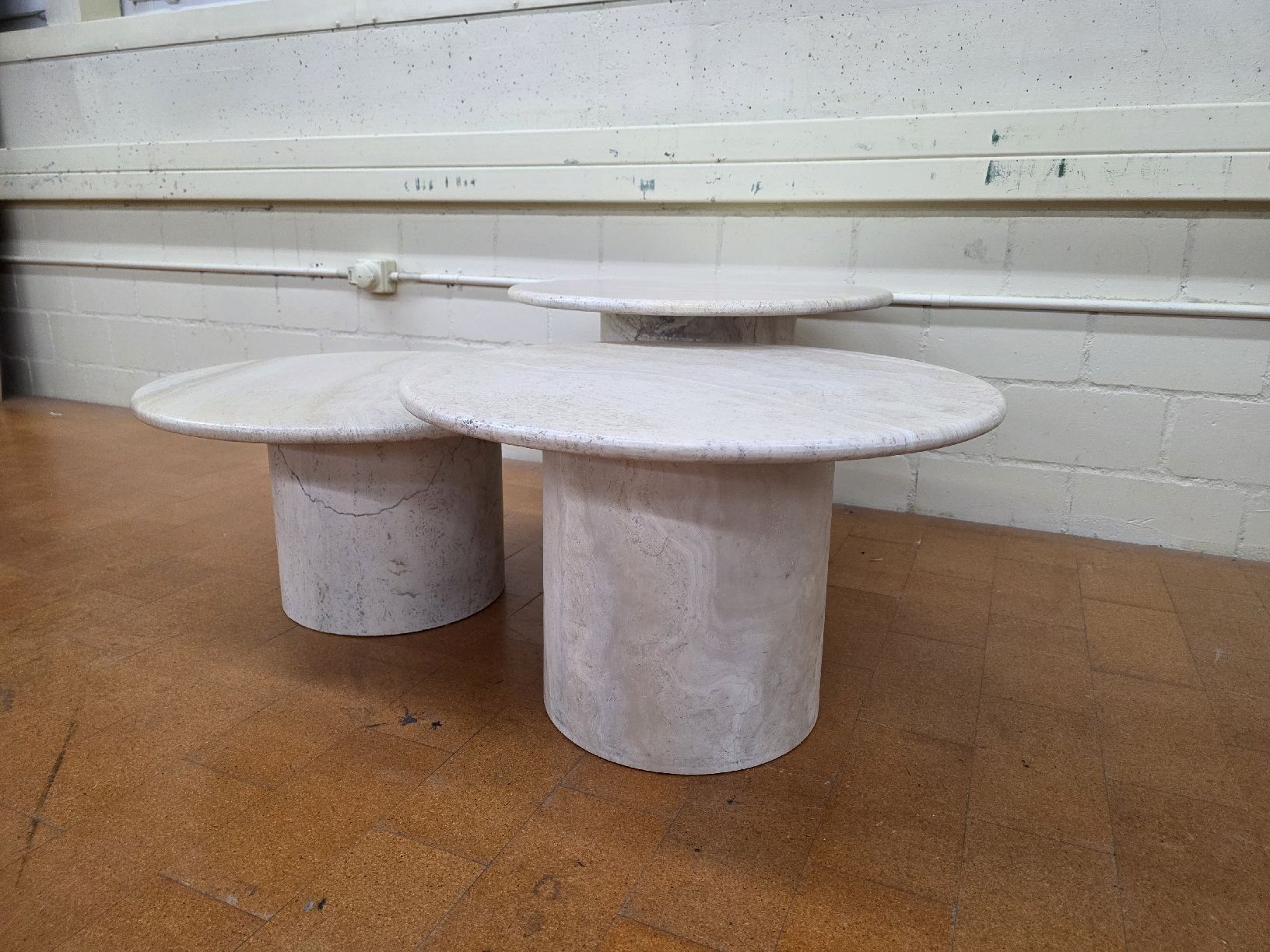 Tavoli: Designer Couchtisch Set aus Travertin  – Usato da Lichtensteig venduto da Usedinstorecom