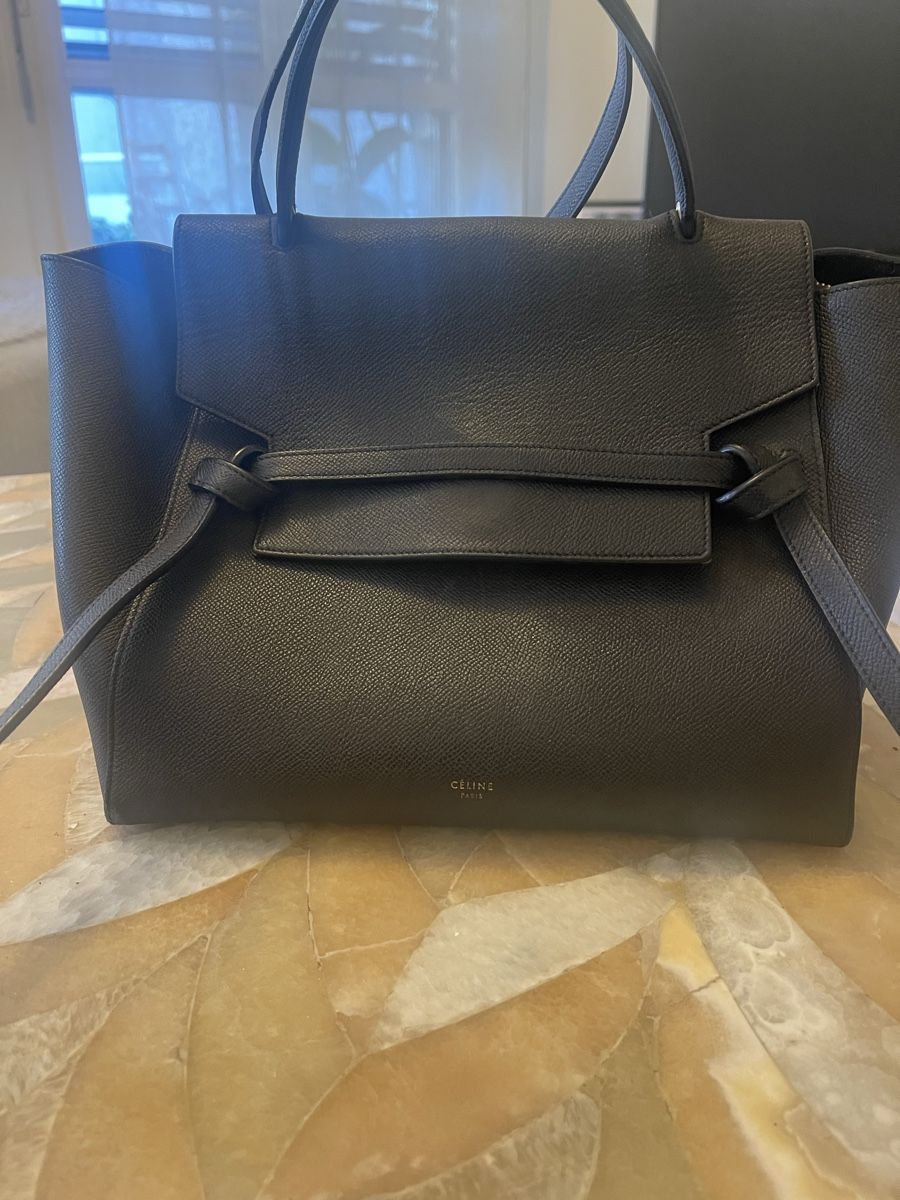 Celine Taschen für Damen: Celiné Belt Tasche Grosses Model, Versand Möglich – Gebraucht aus Zürich von Fashionista00