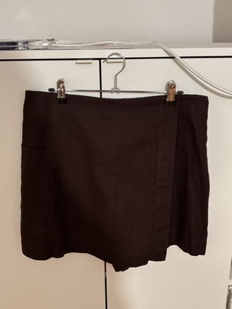 Damen Skort braun mit Seitentasche guter Zustand
