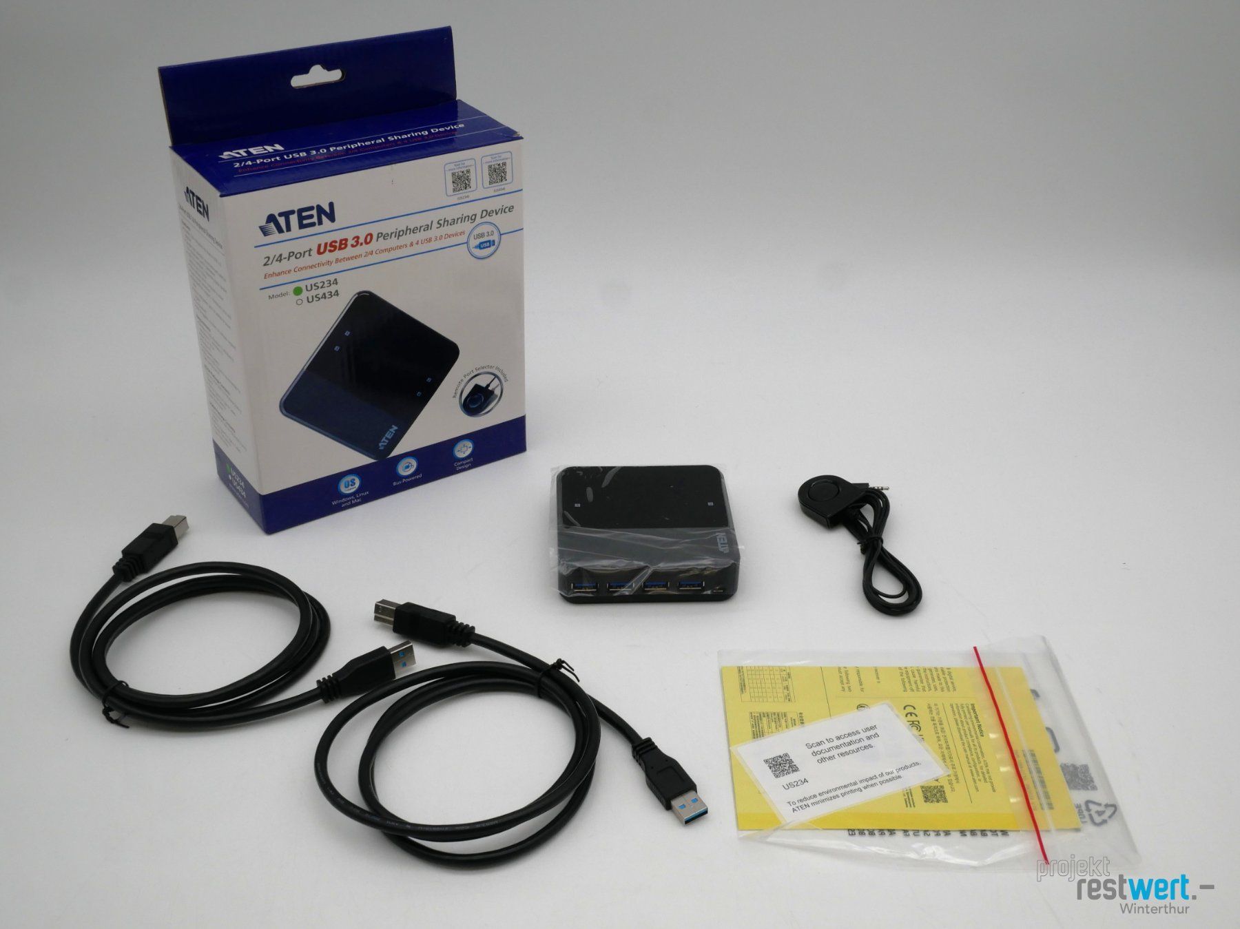 Hubs & Switches: ATEN USB 3.0 4xPeripherie 2xPC Freigabe-Switch – Neu (gemäss Beschreibung) aus Winterthur von Restwert_Winterthur