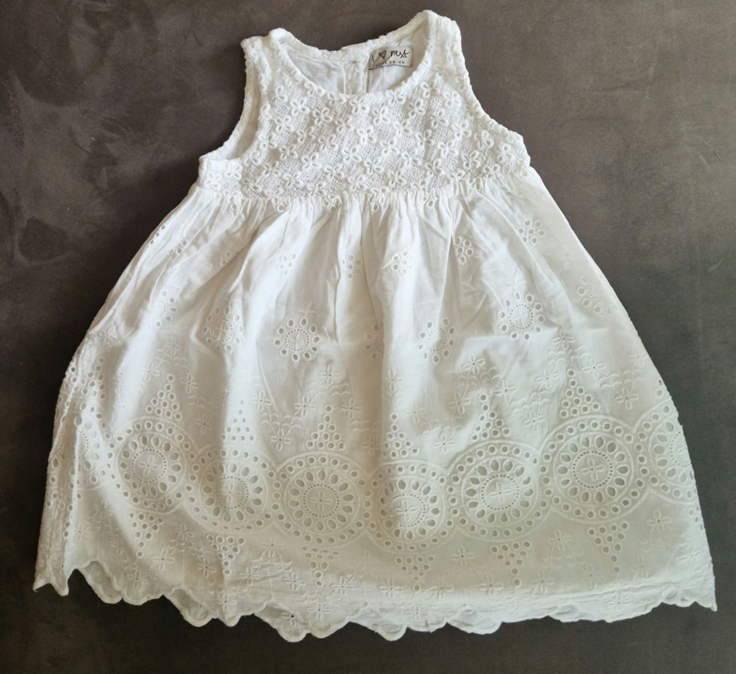 Next Vestiti & Gonne: Next Festliches Kleid, Gr. 92 – Usato da Muri b. Bern venduto da rol_xtf8