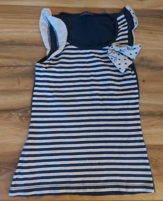 Lotti & Set di vestiti: Kinder Kleidung 9-10 – Usato da Pratteln venduto da nt.geschenkshop 2