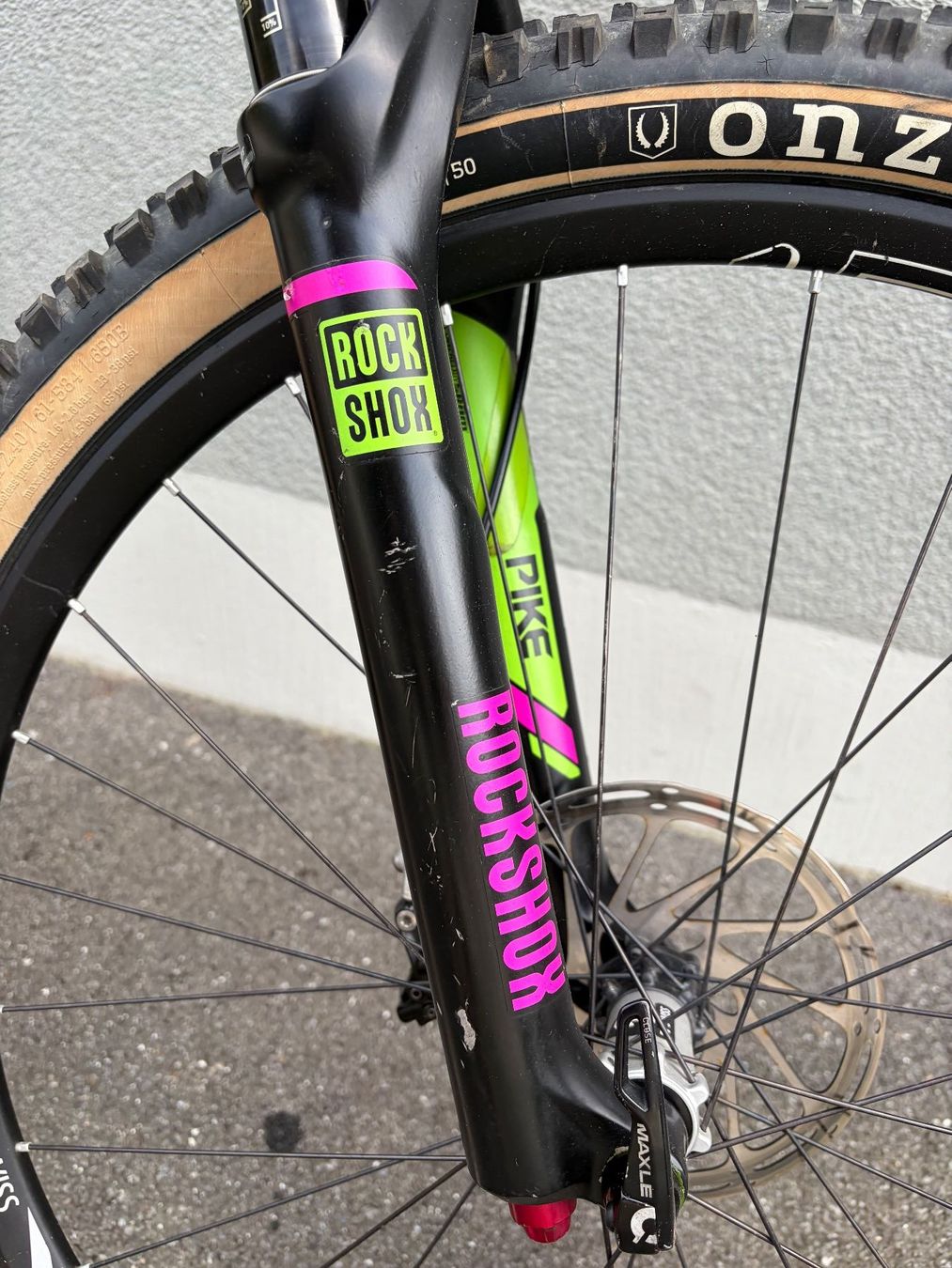 Santa Cruz Biciclette: Santa Cruz Bronson C "PIKE", Size S, 27.5" – Usato da Engelberg venduto da Pits68 3