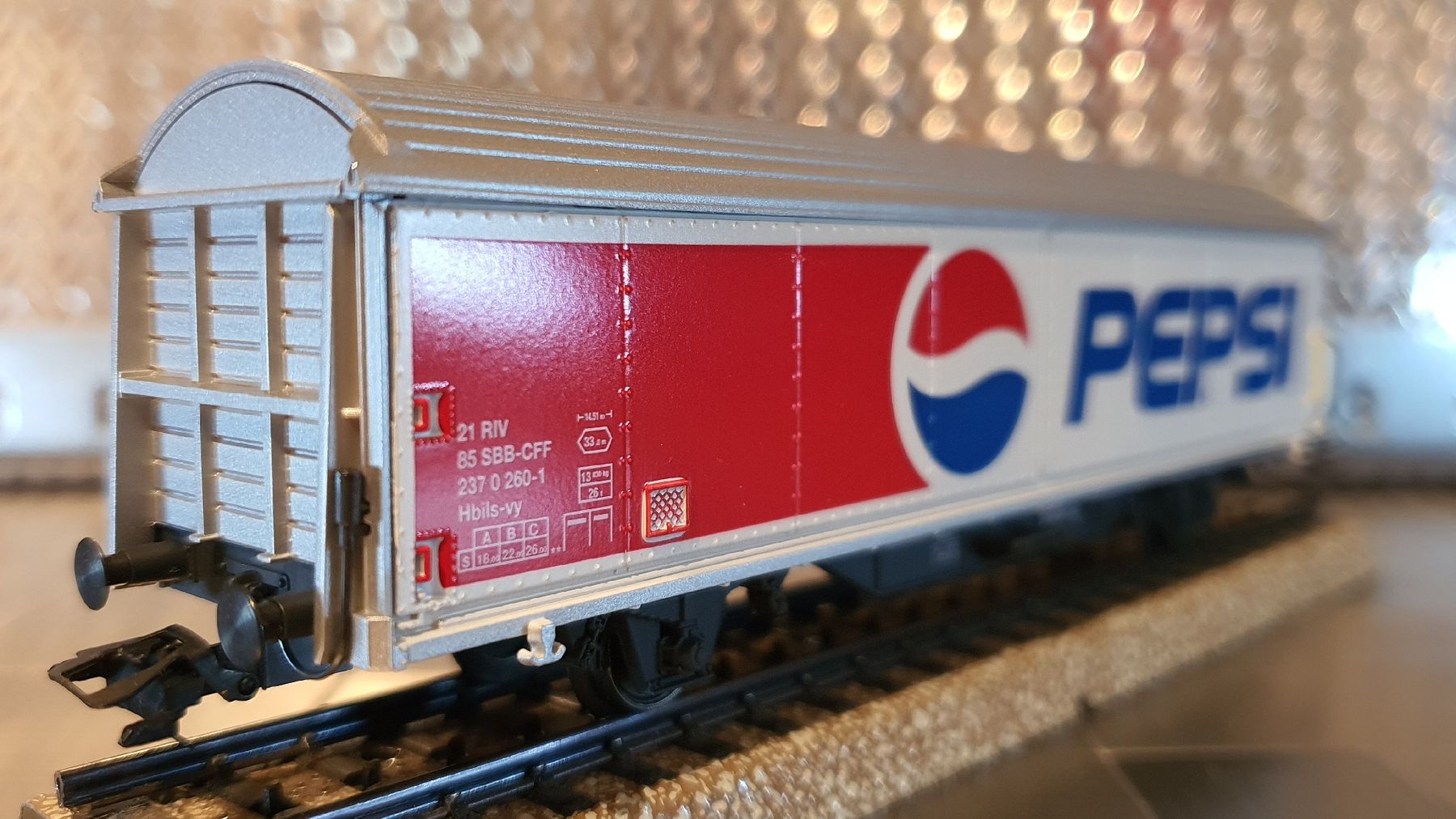 Märklin Modellini di ferrovie: MÄRKLIN H0 GÜTERWGEN PEPSİ – Usato da Männedorf venduto da Modellbau-wyss 1