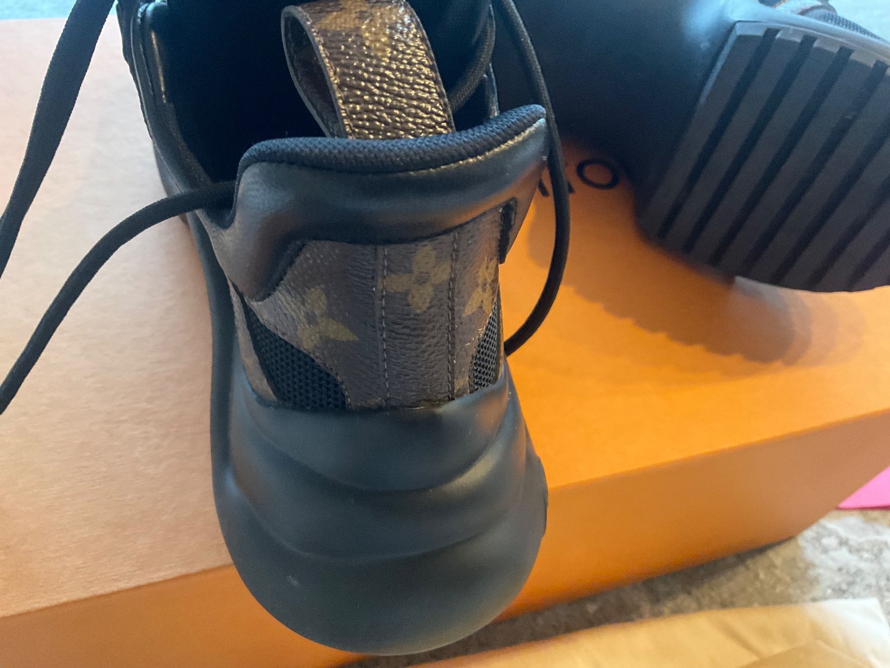 Louis Vuitton Scarpe da donna: Louis Vuitton Baskets Run Away Noir – Nuovo (secondo la descrizione) da Vallorbe venduto da milail38 4
