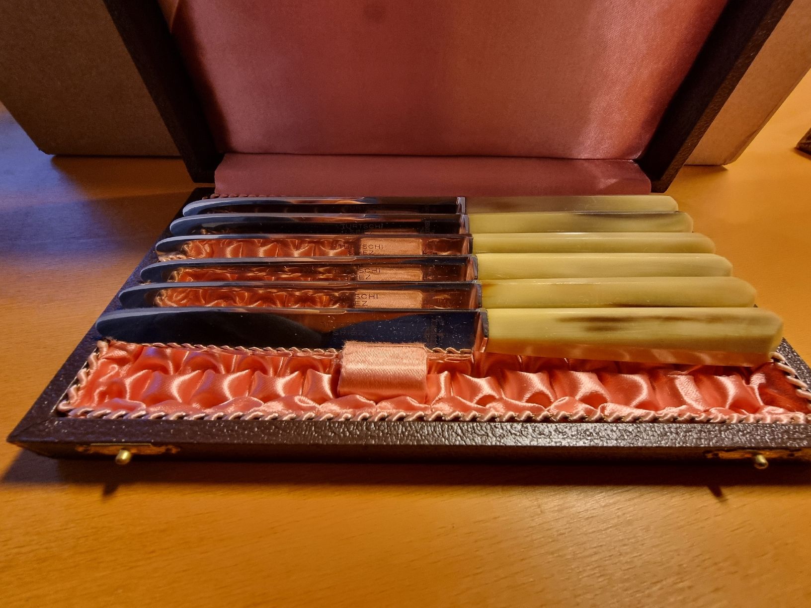 Coltelli: Elegante Dessertmesser – Usato da Bern venduto da ali_prv7