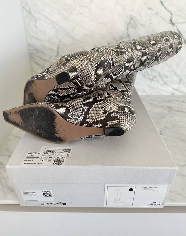 Scarpe da donna: LEDERSTIEFEL MIT KEILABSATZ – Usato da Küsnacht ZH venduto da Interiority 2