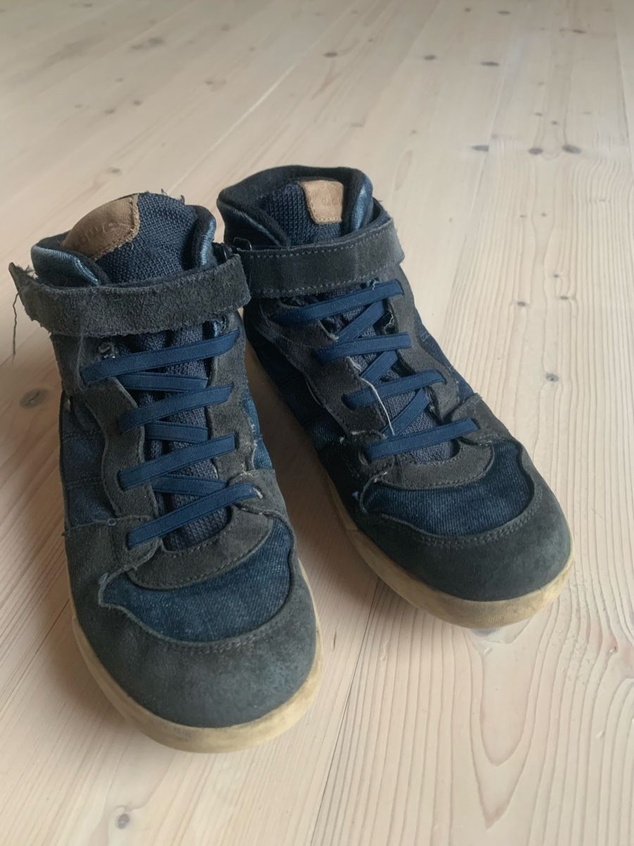 Lowa Scarpe per ragazzi: Lowa Winterschuhe Gr. 39 – Usato da Biberist venduto da coffee13 1