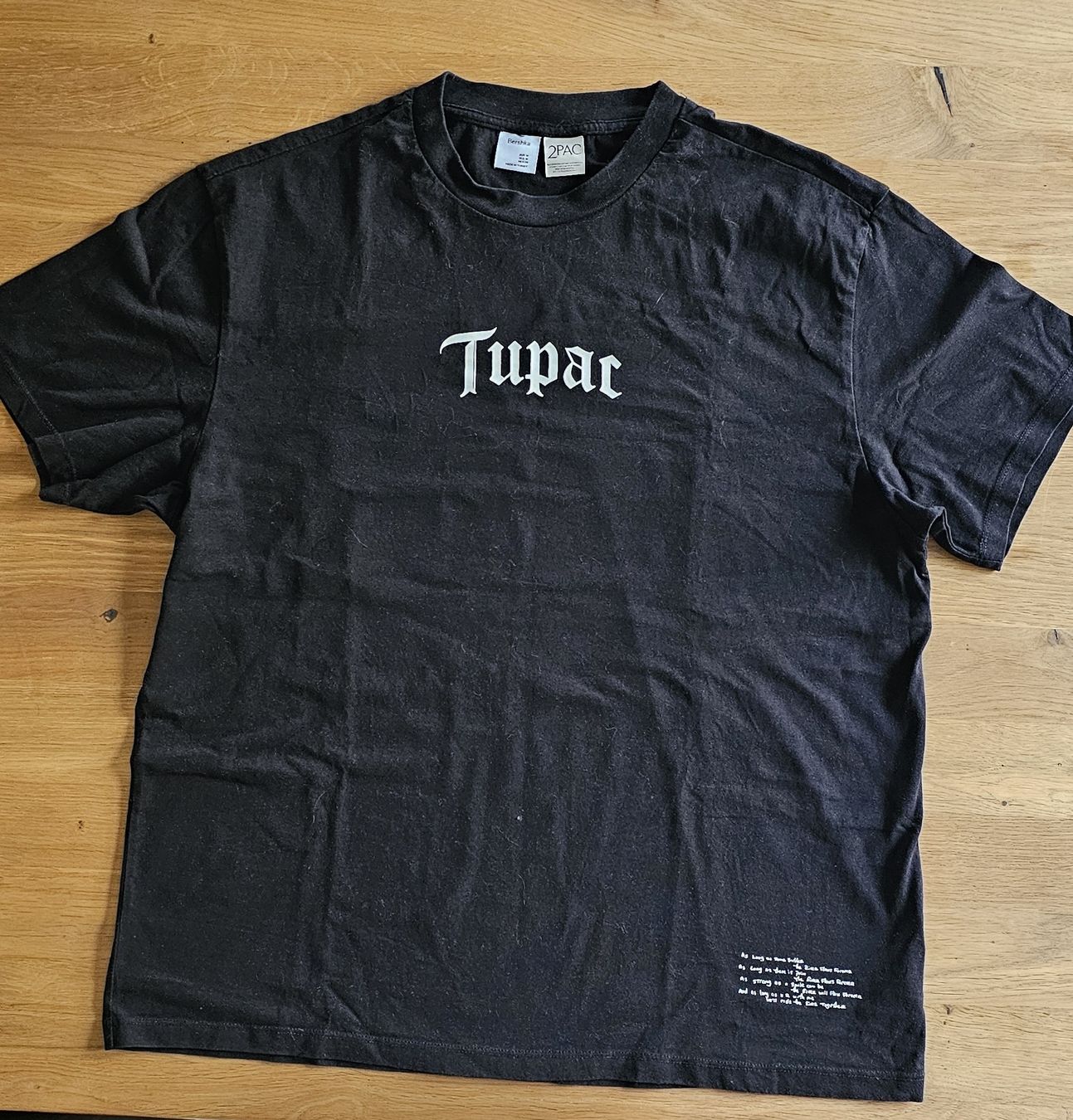 Pull&Bear T-Shirts: Tupac T-Shirt 2Pacalypse Now Black Size M – Gebraucht aus Kreuzlingen von tit_65gr