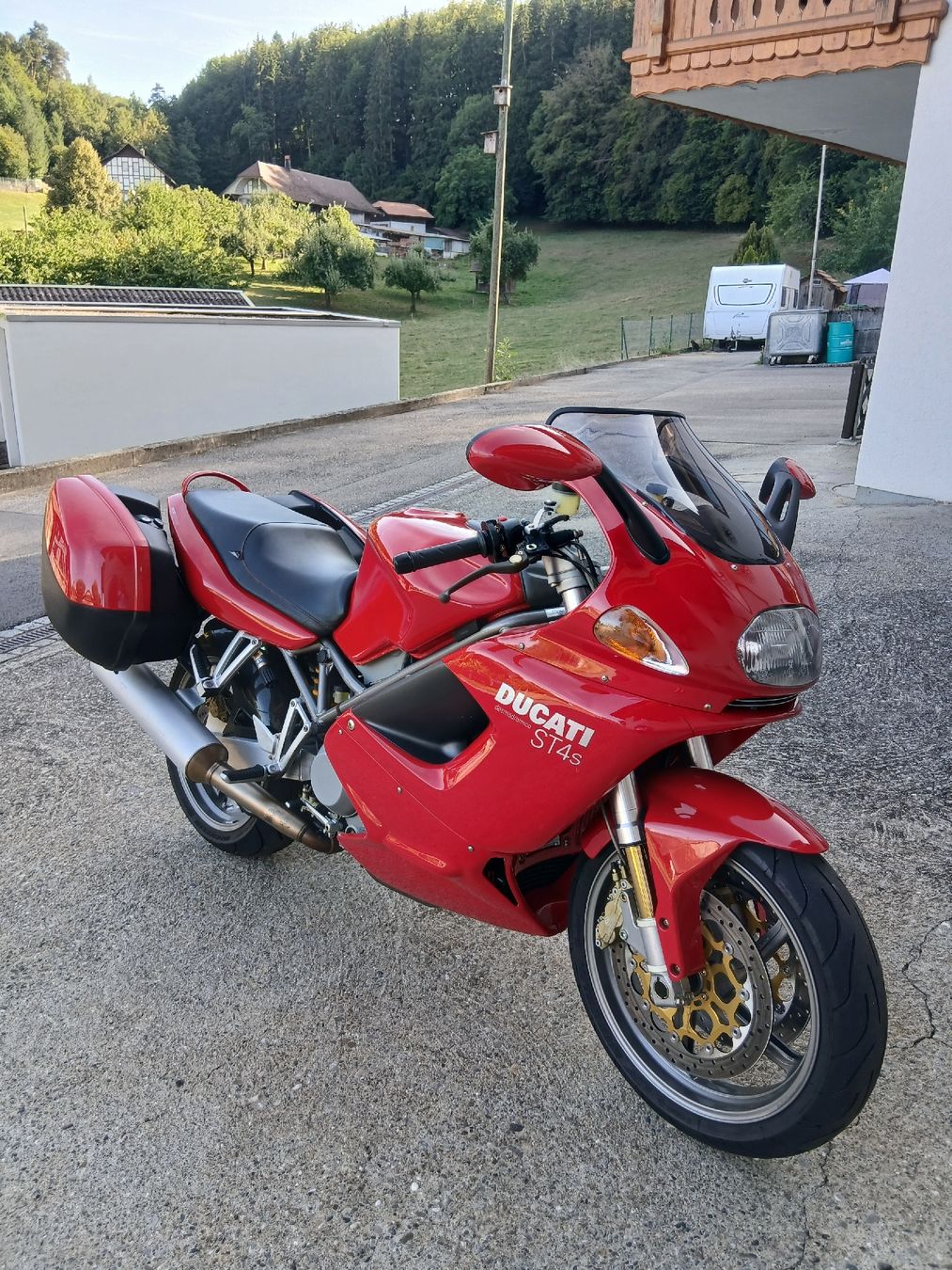 Ducati Touring: Ducati ST4-S Top Zustand – D'occasion à Leuzigen par Moserli1 1