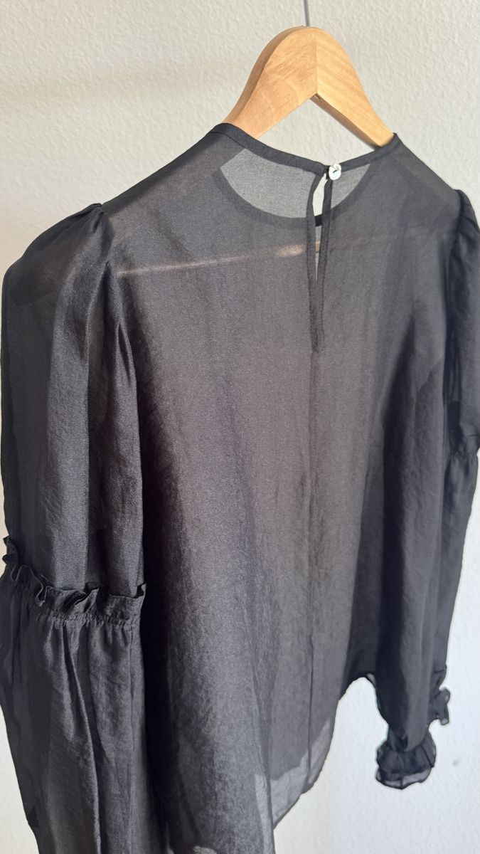 Chemisiers: Wunderschöne elegante Bluse   – Neuf (Voir description) à Schaffhausen par R_Muzh 1