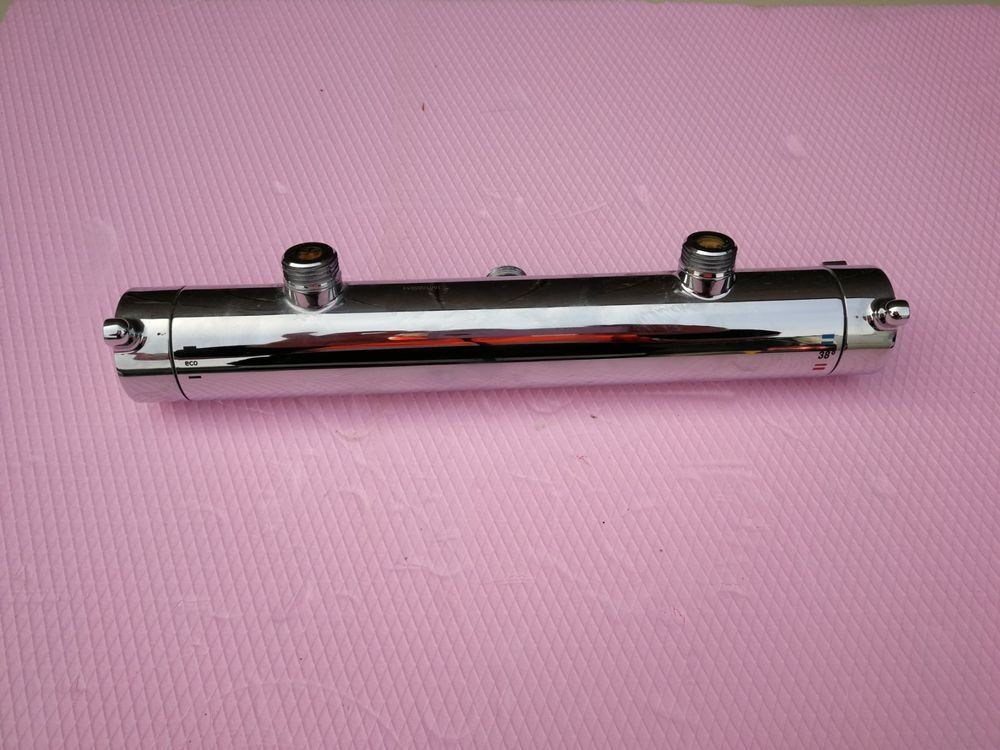 Kwc Rubinetteria: KWC Chrom Bad Armatur – Usato da Spreitenbach venduto da Space_X 1