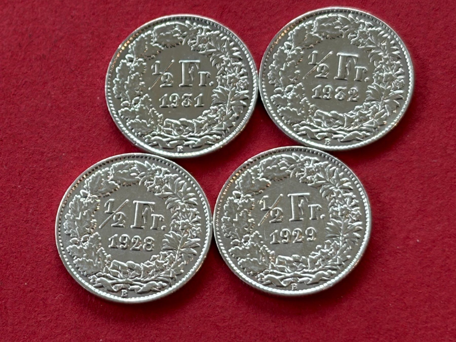 Tutti le monete: 1/2 Fr. 1928 -1932 extra schön – Usato da Kräiligen venduto da wolle2101