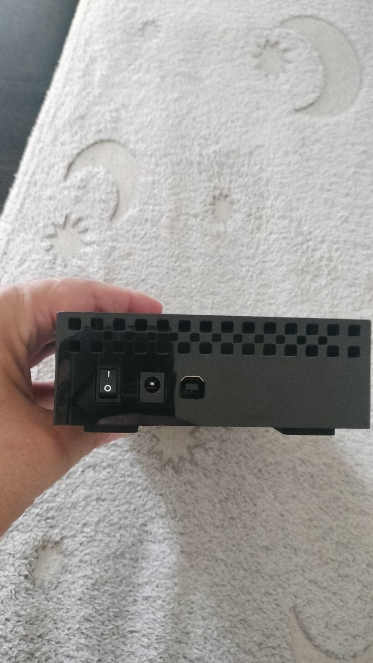 Lacie Dischi rigidi: LaCie Externe Festplatte 1 TB – Usato da Gossau SG venduto da Wertiger79 2
