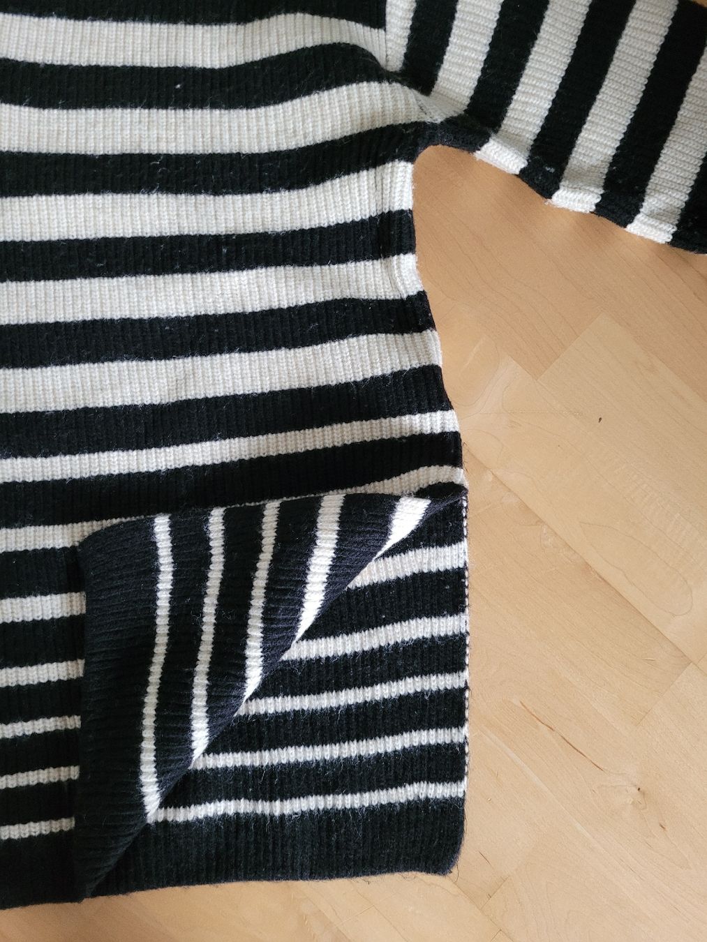 H&M Maglioni & Felpe: Winterpullover, H&M, gestreift, Grösse M, oversize – Usato da Büren NW venduto da nie_k6382 4