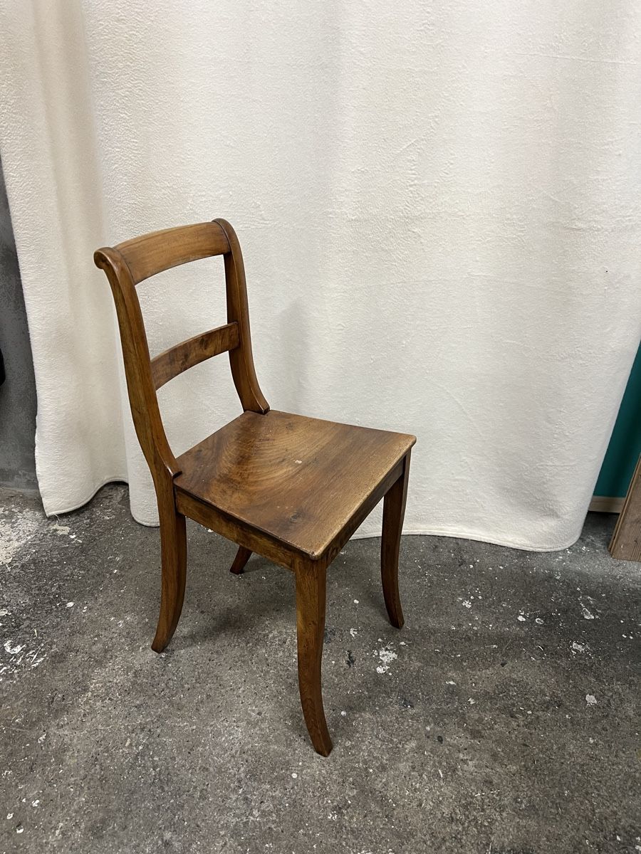 Stühle: Antiker Nussbaum Stuhl, Biedermeier – Gebraucht aus Perlen von Chregle1 3