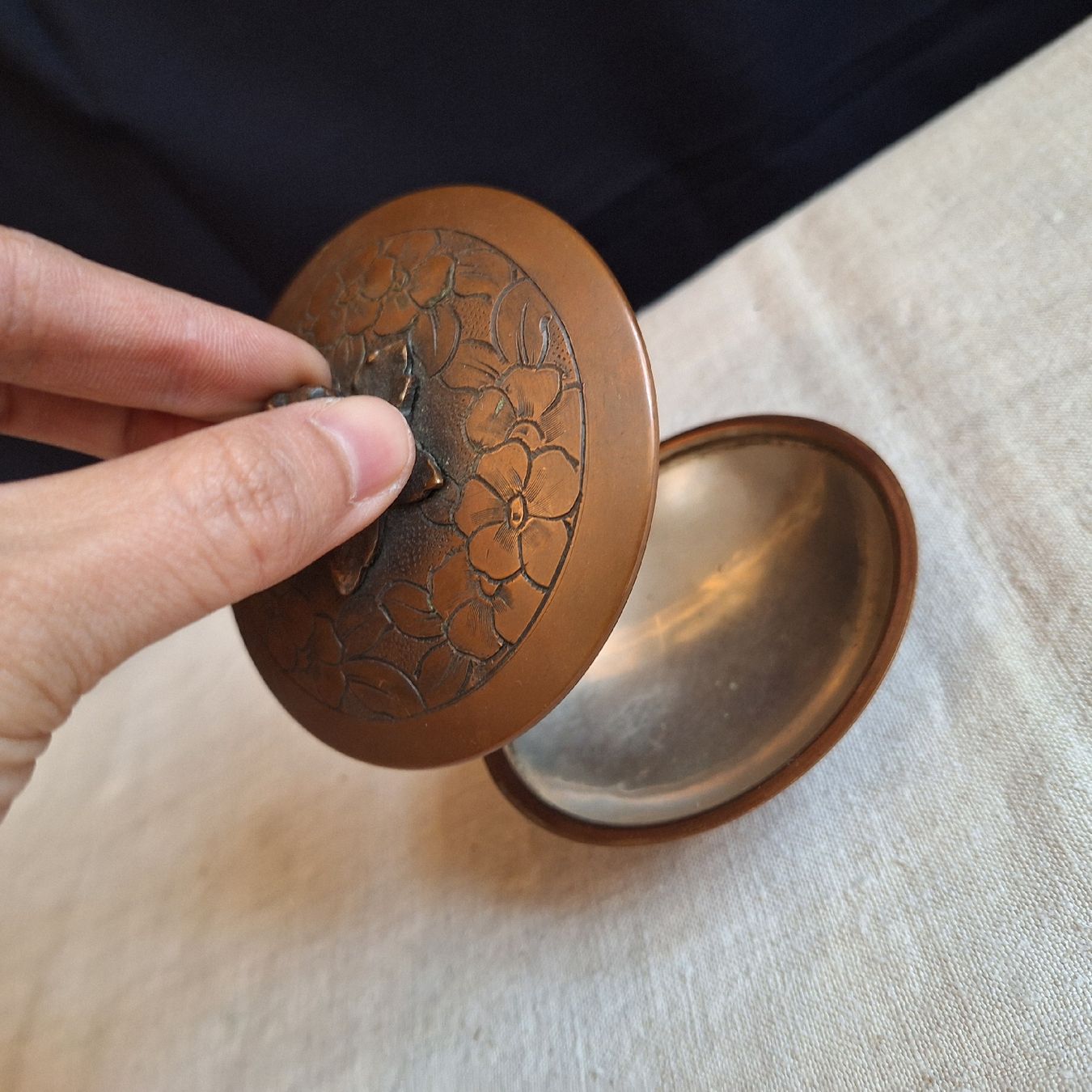 Alle Dekorationen: Versand möglich! Metall Dose, Dekoration, Rose – Gebraucht aus Winterthur von Goldpipau 2