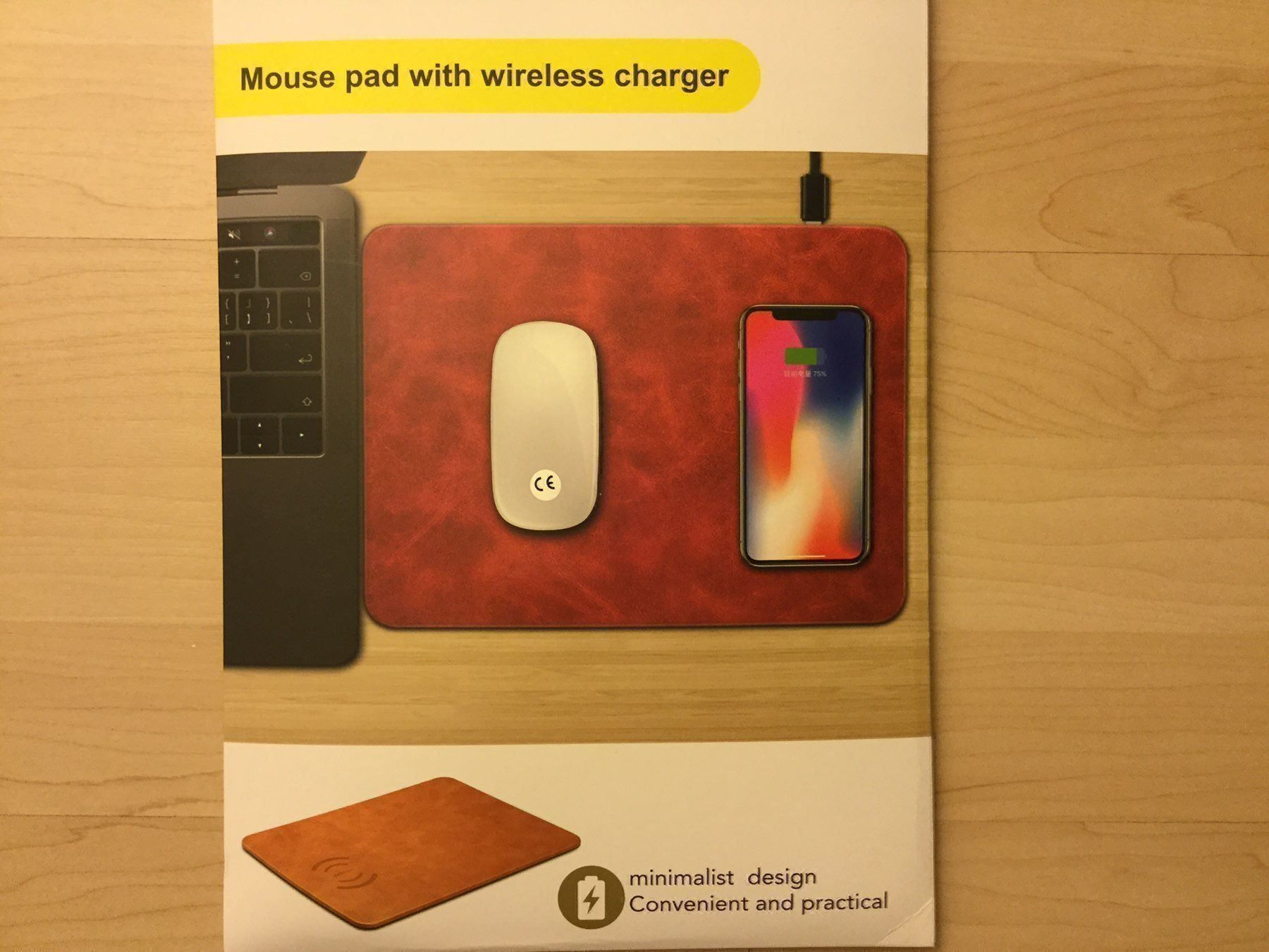 Tappetini per mouse: Mauspad mit integriertem Handy-Ladegerät – Nuovo e nell'imballaggio originale da Zürich venduto da Remo184