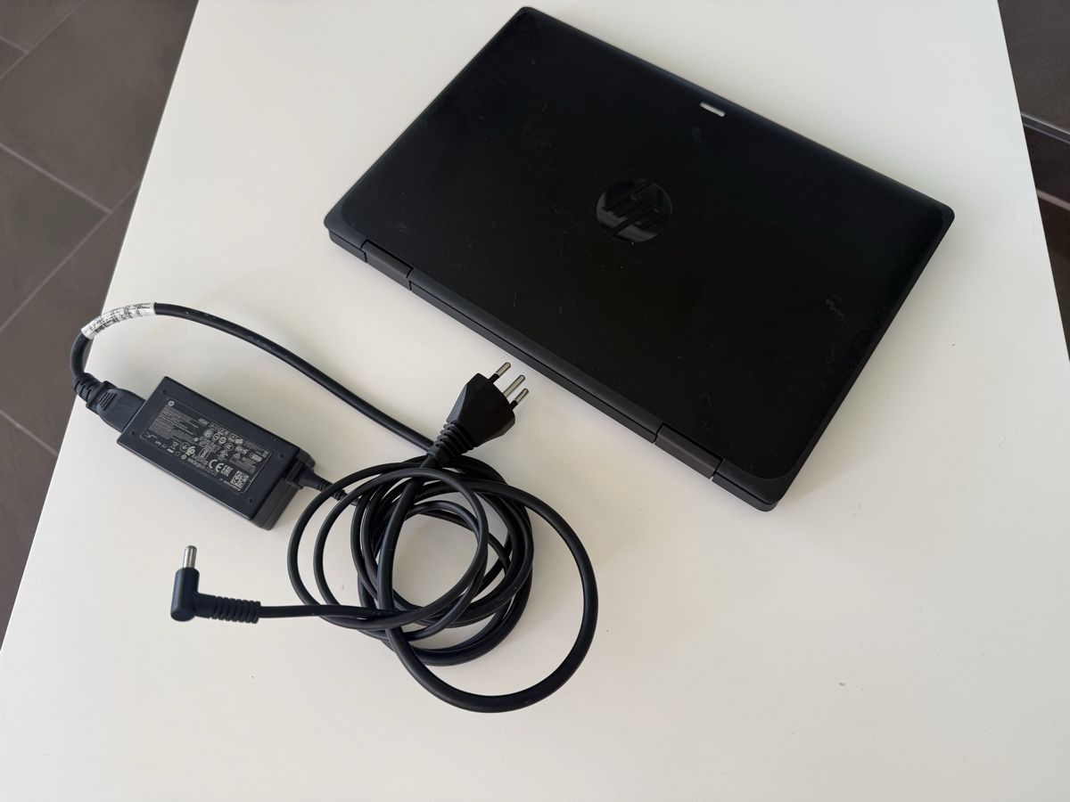 Hewlett Packard Notebook: HP Notebook (Schullaptop) mit Netzteil – Usato da Otelfingen venduto da Otto4 1