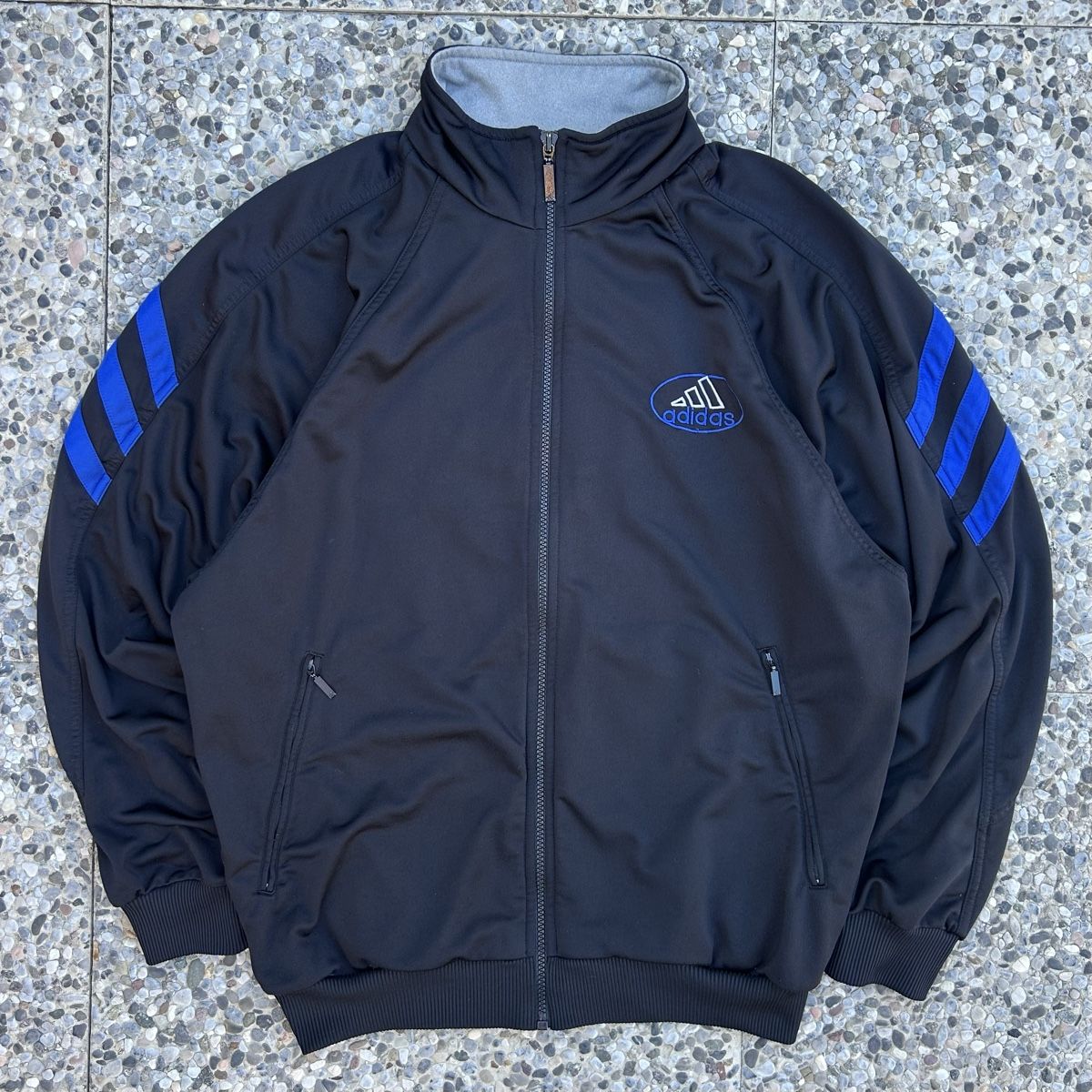Adidas Giacche: Vintage Adidas Track Jacket – Usato da brent venduto da fukusapes