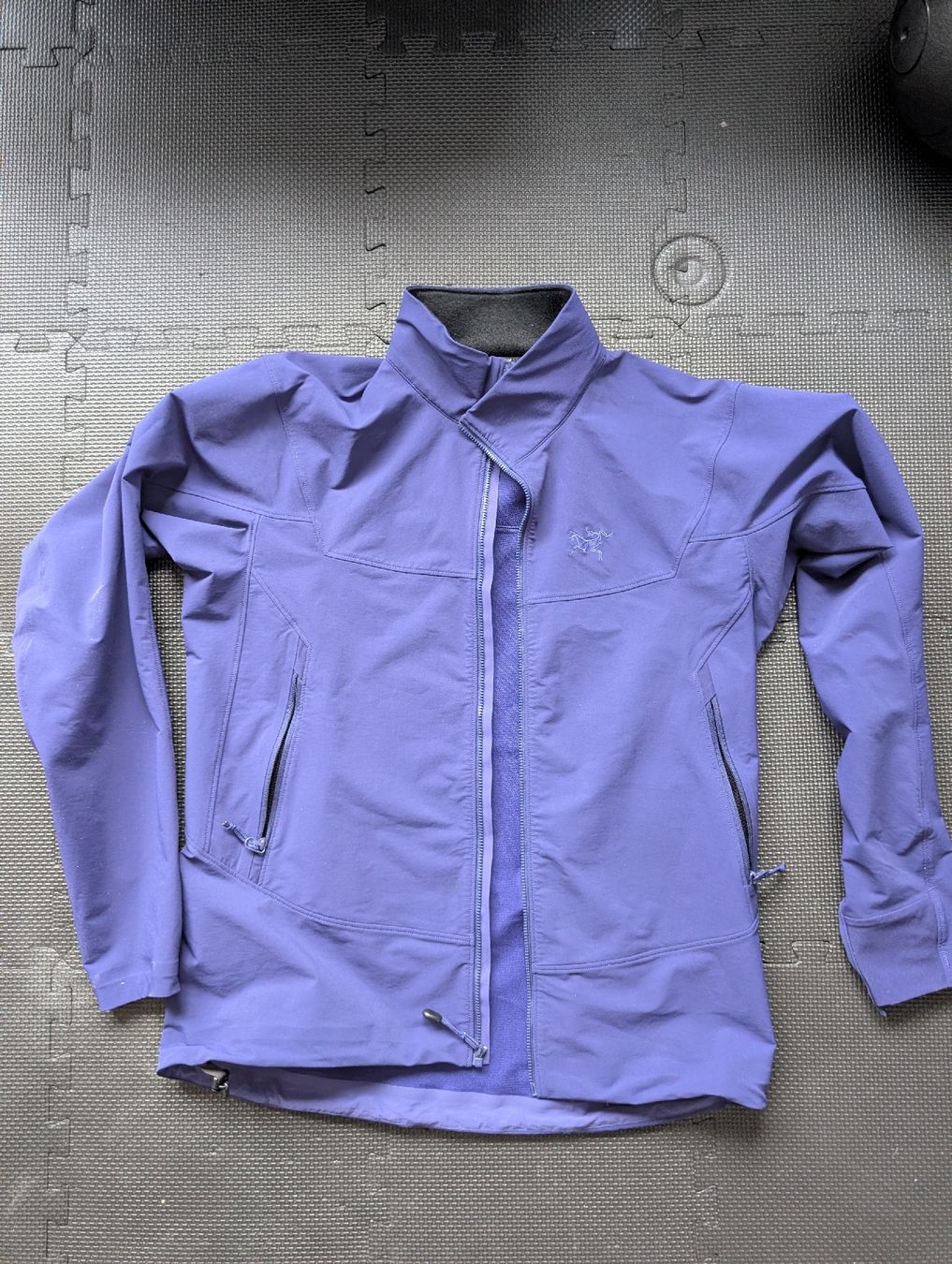 Arcteryx Giacche: ARC'TERYX Gamma Jacket Men M – Usato da Adliswil venduto da heiserhorn