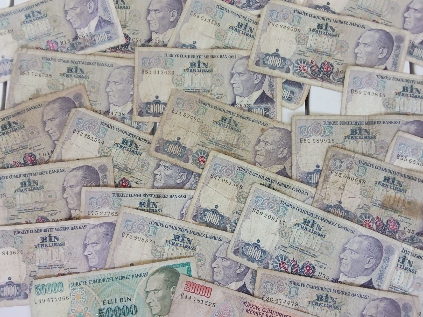 Banconote: 40 Lira Scheine Türkei 1970 – Usato da Feldbach venduto da carlotta111 4
