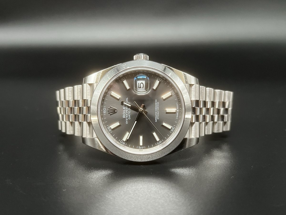 Rolex Orologi: Rolex Datejust 41mm 126300 CH-Fullset – Usato da Brugg AG venduto da Wristdeal 1