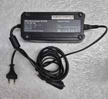 eBike Ladegerät Bosch 36V 4A Standard Ladekabel